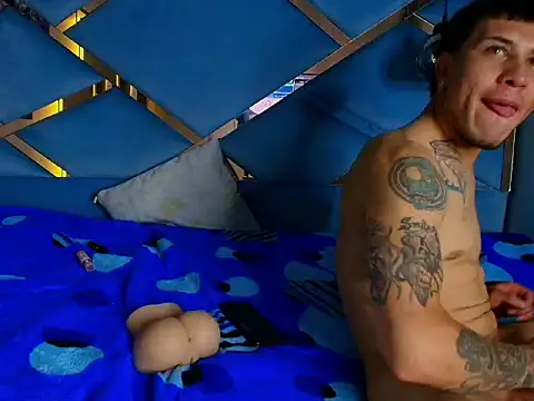 Thonixxx_mr Show Webcam