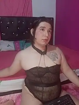 Webkamerová show Kaissydoll