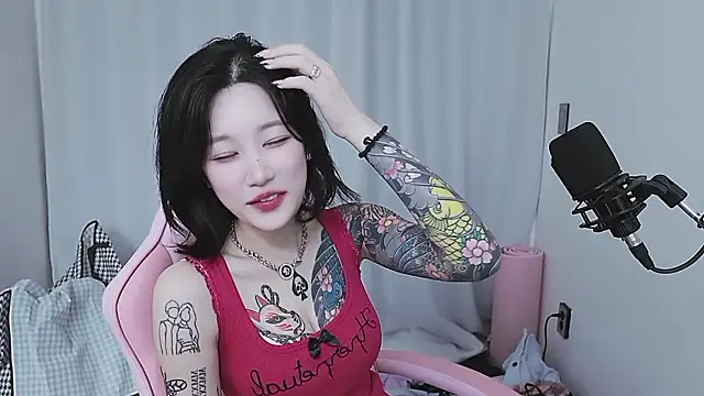 Chatroom XXX en direct de MISA_02