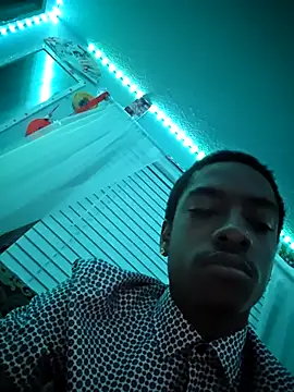 hormoneactivated 现场XXX聊天