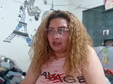 Chat XXX ao vivo de Perla1981--