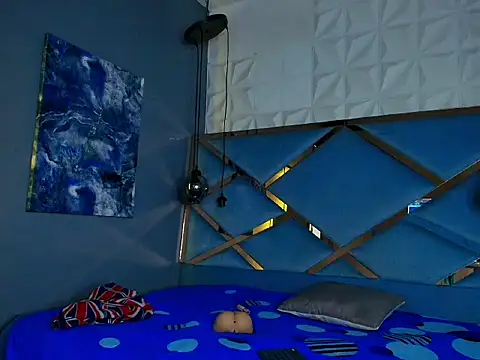 Thonixxx_mr Show in webcam