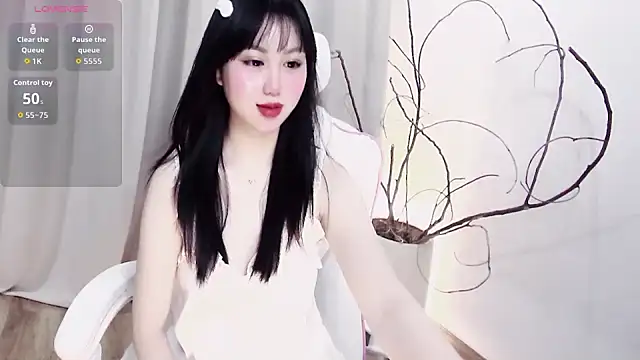 Chat +18 de Sweet-Shuna ao vivo