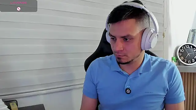 Rick_Adams 现场XXX聊天