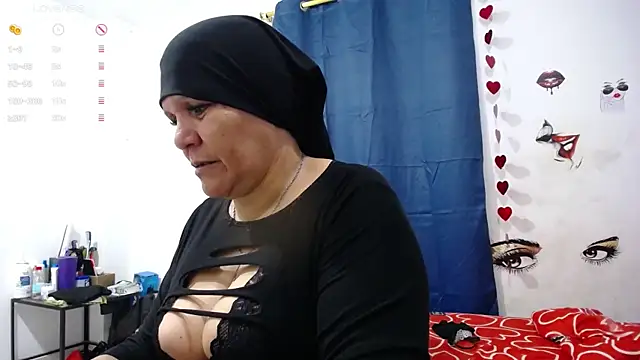 Uzziah_Sabag: απευθείας συνομιλία ΧΧΧ