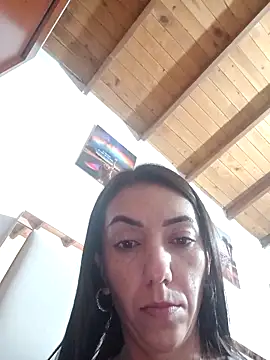 LunaZambrano's Live XXX Chat