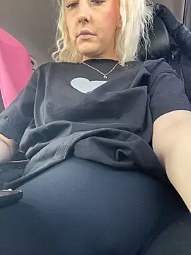 MerlinDave – Naživo XXX chat