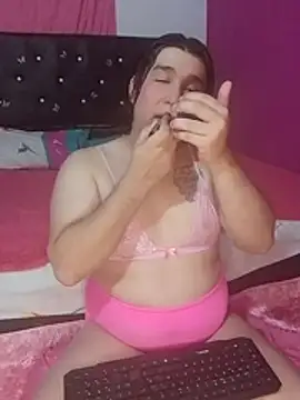 Kaissydoll Show in webcam