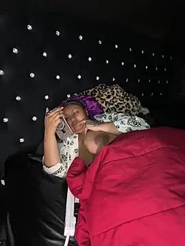 tipheragain's Webcam Show