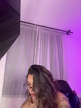 Samantha_Bernardo Live XXX-Chat