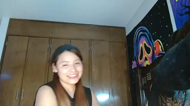 3littlesのライブXXXチャット