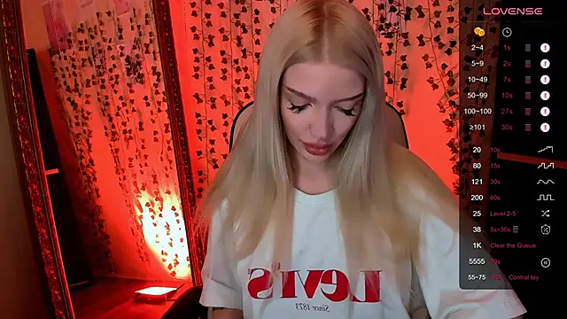 Онлайн чат XXX AnyaTaylor_