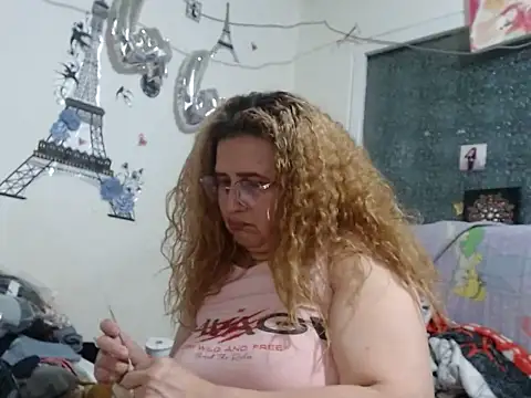 Czat XXX na żywo – Perla1981--