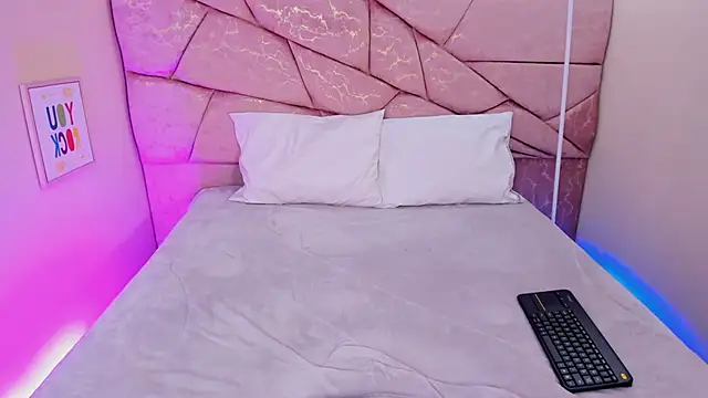 yayis_Betancur Show in webcam