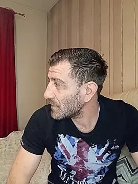 XXX chat uživo modela Alexdaniel89