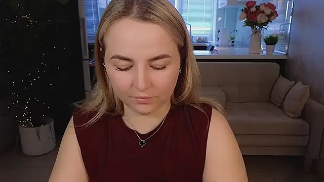 Chat XXX Live Mira_Mermayd