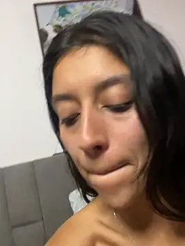 BrittanyDiaz's Live XXX Chat