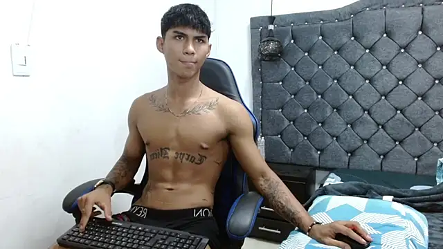 luka_big18のライブXXXチャット