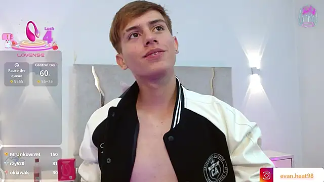 Pokazy przed kamerką – EVAN_TAY