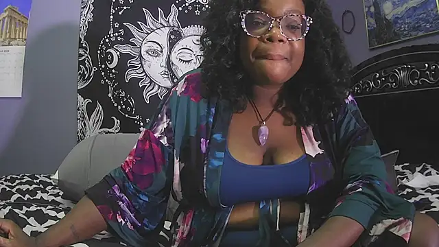 UriUniverse69's Webcam Show