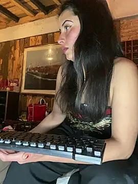 Effyvice13 Chat XXX in diretta