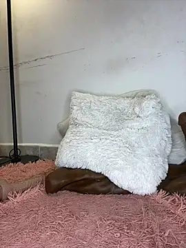 _Sarita_1 Live XXX-Chat