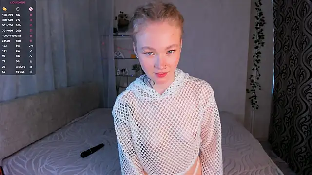 MaireLandaのウェブカメラショー