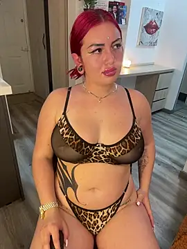 Talia_Foxx's Live XXX Chat