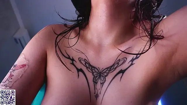 VerlieChahal's Live XXX Chat