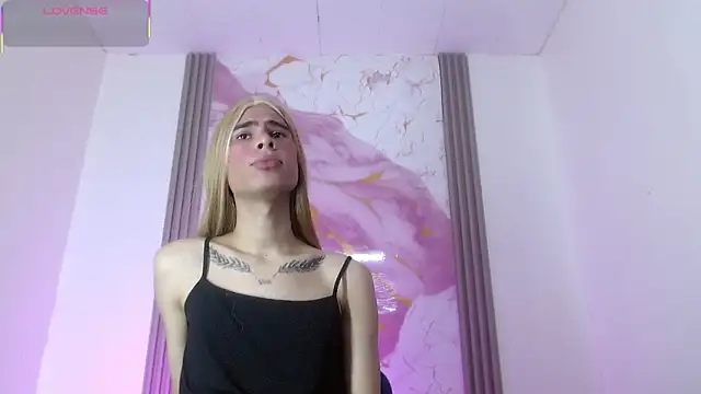 Cloe_White_ Chat XXX live