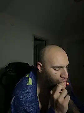 MastaWolfy's Live XXX Chat