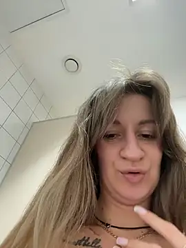 แชท XXX สดของ EvvaMur