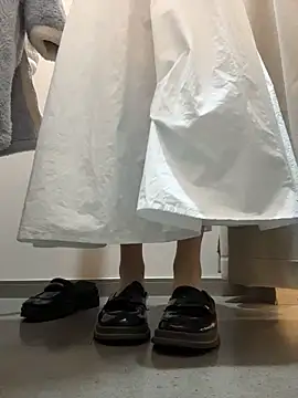 Chatroom XXX en direct de kara-tt