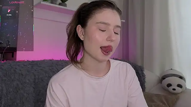 _Lua__'s Live XXX Chat