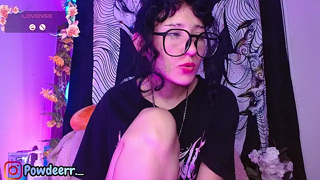 Вебкам-шоу LeePowder