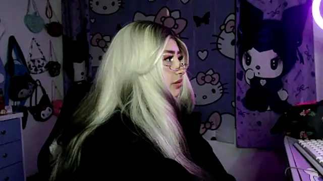 Živý XXX chat lussyevans24