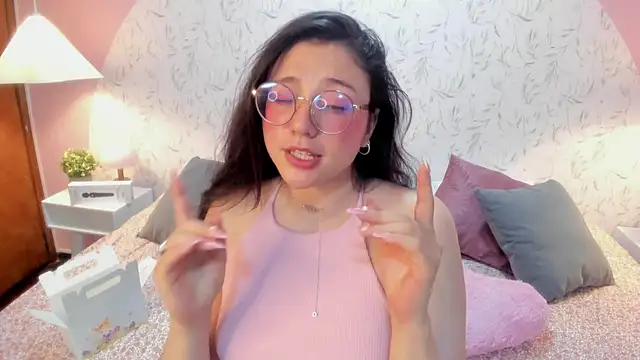 Angelie_Rosebrm's Live XXX Chat