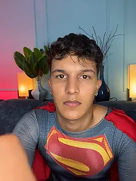 Chat XXX en directo de Leo_Savage_