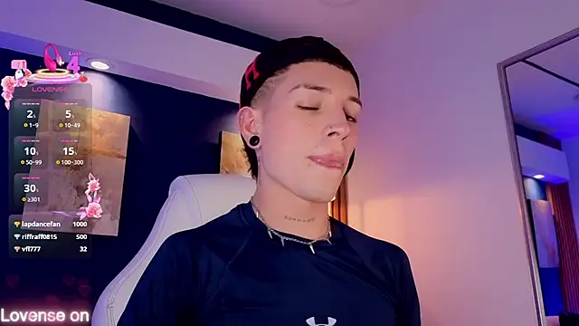 Luca_Prince_ Chat XXX live