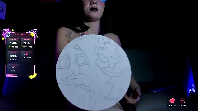 KittyMadi's Live XXX Chat