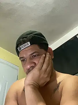 Dominicanobb Chat XXX live