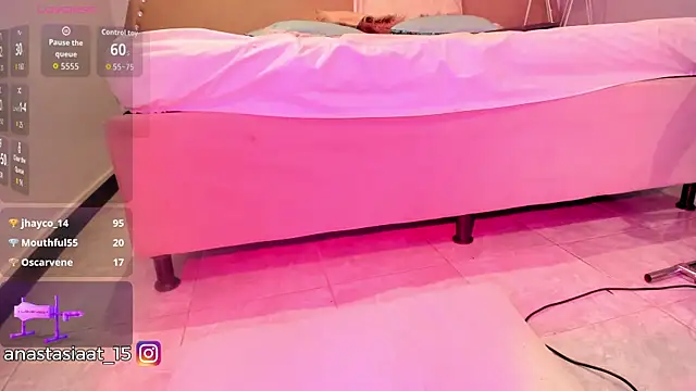 Miia_Thompsonn Chat XXX in diretta