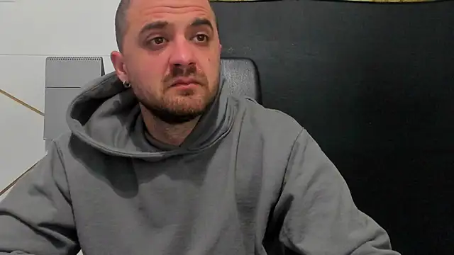 JamesMyerss 现场XXX聊天