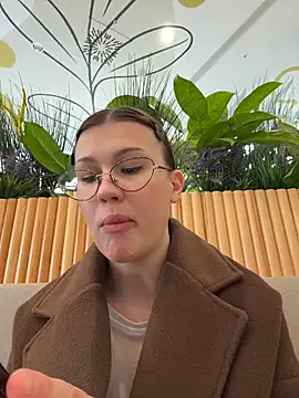 RinaCat লাইভ XXX চ্যাট