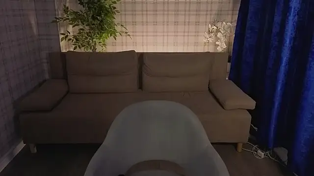 Mavis_Willis Live XXX-Chat