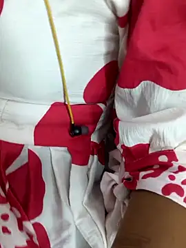 Ananya_34: απευθείας συνομιλία ΧΧΧ