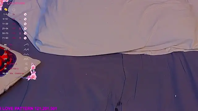 Hollara_Bangg লাইভ XXX চ্যাট