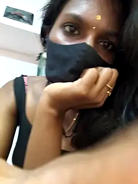 Honey_rosetamil 现场XXX聊天