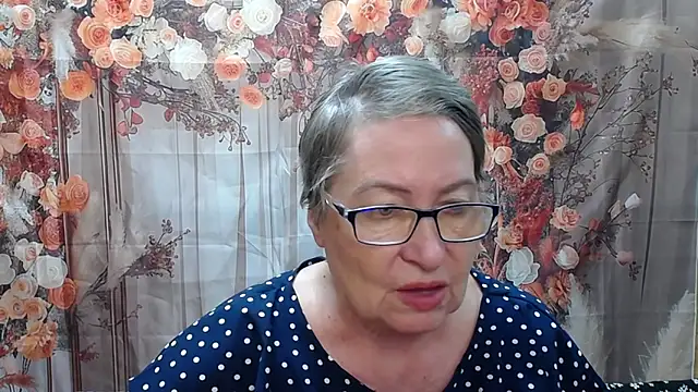 OlgaLuck 现场XXX聊天