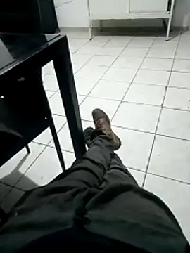 Emilio5000 Webcam Show